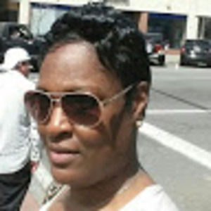 Meet your Posher, Latisha